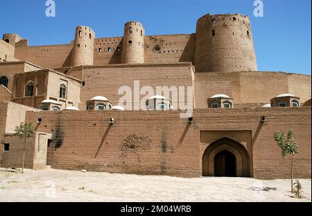 Citadelle de Herat à Herat, en Afghanistan. Le fort date du 15th siècle. Le château a été restauré en 1970s et une rénovation terminée en 2011. Banque D'Images