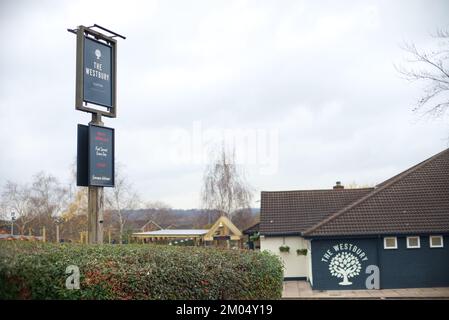 Le Westbury Pub récemment rénové à Newcastle sous la direction de Lyme Staffordshire Banque D'Images