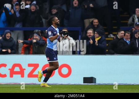 High Wycombe, Royaume-Uni. 04th décembre 2022. Garath McCleary célèbre le deuxième but de son côté lors du match de Sky Bet League 1 Wycombe Wanderers vs Portsmouth à Adams Park, High Wycombe, Royaume-Uni, 4th décembre 2022 (photo de Nick Browning/News Images) à High Wycombe, Royaume-Uni, le 12/4/2022. (Photo de Nick Browning/News Images/Sipa USA) crédit: SIPA USA/Alay Live News Banque D'Images