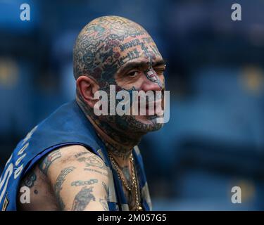 High Wycombe, Royaume-Uni. 04th décembre 2022. Un défenseur provocateur de Portsmouth fait la sourde suite au match de la Sky Bet League 1 Wycombe Wanderers vs Portsmouth à Adams Park, High Wycombe, Royaume-Uni, 4th décembre 2022 (photo de Nick Browning/News Images) à High Wycombe, Royaume-Uni, le 12/4/2022. (Photo de Nick Browning/News Images/Sipa USA) crédit: SIPA USA/Alay Live News Banque D'Images