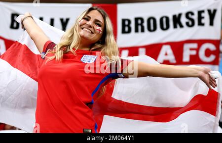Al Khor, Qatar. 4th décembre 2022. Fan d'Angleterre avant le match de la coupe du monde de la FIFA 2022 au stade Al Bayt, Al Khor. Le crédit photo devrait se lire: David Klein/Sportimage crédit: Sportimage/Alay Live News Banque D'Images