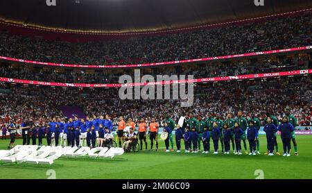 Al Khor, Qatar. 4th décembre 2022. Vue générale des équipes lors du match de la coupe du monde de la FIFA 2022 au stade Al Bayt, Al Khor. Le crédit photo devrait se lire: David Klein/Sportimage crédit: Sportimage/Alay Live News Banque D'Images