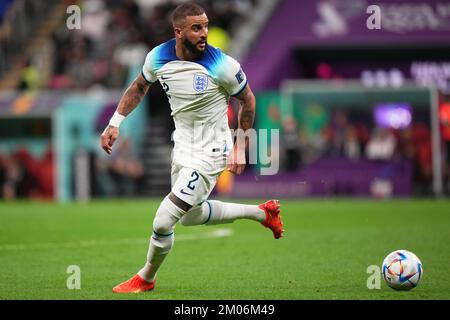 Al Khor, Qatar. 04th décembre 2022. Kyle Walker d'Angleterre pendant la coupe du monde de la FIFA, Qatar., . À Al Khor, au Qatar. (Photo de Bagu Blanco/PRESSIN) crédit: PRESSINPHOTO SPORTS AGENCY/Alay Live News Banque D'Images