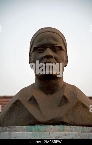 Statue du Cabral d'Amilcar, Bafata, région de Bafata, Guinée-Bissau Banque D'Images