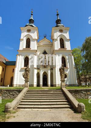 Église dans le monastère prémonstratensien de Zeliv, architecture baroque de Jan Blazej Santini Aichel, district de Pelhrimov dans la région Vysocina du C Banque D'Images