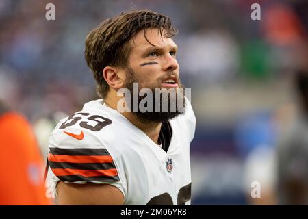 Houston, Texas, États-Unis. 4th décembre 2022. Cleveland Browns défensive fin Chase Winovich (69) avant un match entre les Cleveland Browns et les Houston Texans à Houston, TX. Trask Smith/CSM/Alamy Live News Banque D'Images