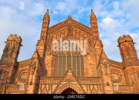 Cathédrale de Hereford au coucher du soleil, 5 College Cloisters, Cathedral Close, Hereford, Herefordshire, ANGLETERRE, ROYAUME-UNI, HR1 2NG Banque D'Images