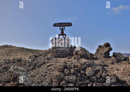 Panneau d'entrée au parc national de Timanfaya, Lanzarote, îles Canaries, Espagne, Europe Banque D'Images