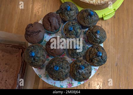 Muffins aux myrtilles sous forme de buffet, Basse-Saxe, Allemagne, Europe Banque D'Images