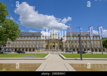 Musée Wiesbaden, Hessisches Landesmuseum für Kunst und Natur, Friedrich-Ebert-Allee, Wiesbaden, Hessen, Allemagne Banque D'Images