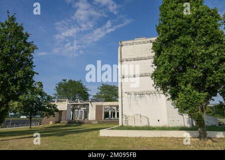 Ludwigsturm, Garten der Erinnerung, Altstadtpark, Duisburg, Nordrhein-Westfalen, Allemagne Banque D'Images