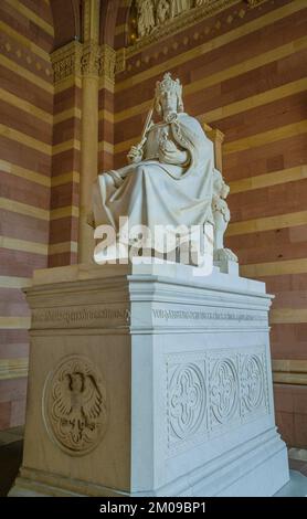 Grabdenkmal für Rudolf von Habsburg, Vorhalle, Kaiser- und Mariendom zu Speyer, Rheinland-Pfalz, Allemagne Banque D'Images