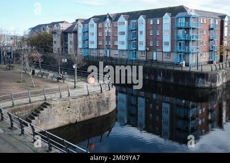 Maisons modernes dans le quartier maritime, Swansea Banque D'Images