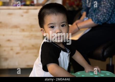 Bureau de l'Administrateur - Boston - l'Administrateur Gina McCarthy visite l'Hôpital pour enfants de Boston , Agence de protection de l'environnement Banque D'Images
