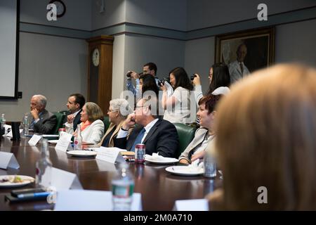 Bureau de l'Administrateur - Boston - l'Administrateur Gina McCarthy visite l'Hôpital pour enfants de Boston , Agence de protection de l'environnement Banque D'Images