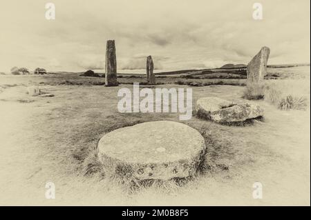 L'image est du cercle de pierre debout de Machrie qui aurait environ 5000 ans sur l'île d'Arran Banque D'Images