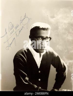 Sammy Davis Jr., cuisine américaine, 1925 - 1990 en 1960 - chanteur, danseur, acteur, comédien, réalisateur et réalisateur américain. Banque D'Images