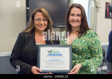 Bureau de l'administration et de la gestion des ressources - Federal Electronics Challenge Awards , Agence de protection de l'environnement Banque D'Images