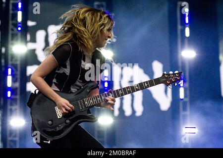 Bogota, Colombie. 04th décembre 2022. Le groupe mexicain The Warning se produit le jour de la clôture du festival de musique 'Rock al Parque' à Bogota, Colombie sur 4 décembre 2022. (Photo par Sebastian Barros/NurPhoto) crédit: NurPhoto/Alay Live News Banque D'Images