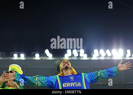 Doha, Qatar : 5th décembre 2022 ; finale de la coupe du monde de la FIFA 16, Brésil contre Corée du Sud : fans du Brésil Banque D'Images