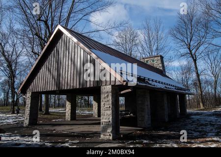 Abri de pique-nique sur le Mont-Royal à Montréal, Québec, Canada Banque D'Images