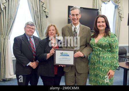 Bureau de l'administration et de la gestion des ressources - Federal Electronics Challenge Awards , Agence de protection de l'environnement Banque D'Images