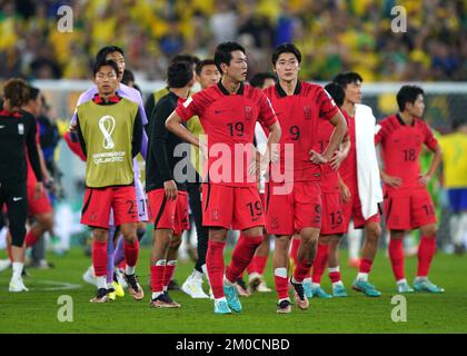 Kim Young-gwon (au centre) de Corée du Sud réagit à la suite du match de la coupe du monde de la FIFA du seize au stade 974 de Doha, au Qatar. Date de la photo: Lundi 5 décembre 2022. Banque D'Images