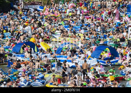 Schwörmontag, 'Nabada', Une fête traditionnelle d'Ulm, Danube, Ulm, Bade-Wurtemberg, Allemagne, Europe Banque D'Images