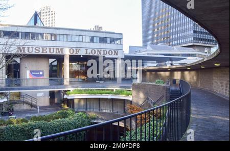 Londres, Royaume-Uni. 6th décembre 2022. Le musée de Londres a fermé en permanence son site du mur de Londres à côté de Barbican avant le déménagement au marché Smithfield, qui doit ouvrir en 2026. Credit: Vuk Valcic/Alamy Live News Banque D'Images