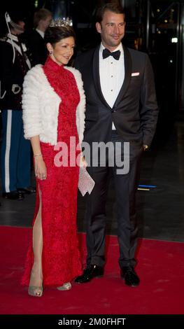 La famille royale danoise assiste à un concert de gala, samedi 14 janvier., tenu à la salle de concert du Dr, en l'honneur de l'accession de la reine Margrethe II au trône. Comtesse Alexandra et Martin Jørgensen. (Unger Anthon/POLFOTO) Banque D'Images