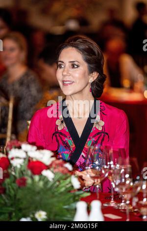 La princesse Marie participe à un dîner à l'occasion du 70th anniversaire des relations diplomatiques entre l'Indonésie et le Danemark, à Yogyakarta, dans le centre de Java, jeudi 3 décembre 2019. Son Altesse Royale la princesse Mary, la ministre danoise de la coopération pour le développement Rasmus Prehn et la directrice exécutive du FNUAP Natalia Kanem se sont rendus en Indonésie du 2nd au 4th décembre 2019. En particulier, l'accent est mis sur la santé en matière de reproduction et sur la célébration de l'anniversaire de 70th des relations diplomatiques entre le Danemark et l'Indonésie. (Photo : IDA Marie Odgaard / Ritzau Scanpix) Banque D'Images