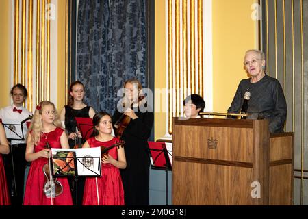 La reine Margrethe et la princesse Benedikte ouvrent le nouveau trésor permanent la salle de Fabergé au Musée Amalienborg, vendredi, 7 février 2020. La Chambre de Fabergé expose des joyaux russes, ainsi qu'une sélection de joyaux de la Couronne danoise, mettant l'accent sur les liens étroits entre les monarchies danoises et russes. (Photo: IDA Guldbæk Arentsen / Scanpix 2020) Banque D'Images