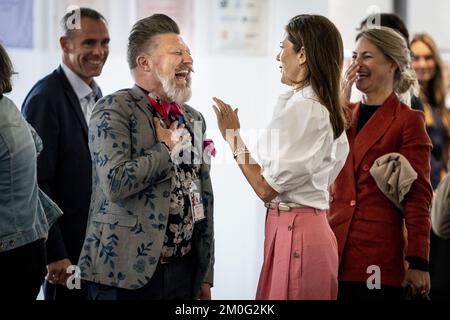 La princesse Marie et présidente de la fierté de Copenhague Lars Henriksen, alors qu'elle participe à la Conférence sur les droits de l'homme à Copenhague, qui a lieu dans le cadre de WorldPride et d'EuroGames à Copenhague. Mardi, 17 août 2021. (Photo: Mads Claus Rasmussen/Ritzau Scanpix) Banque D'Images