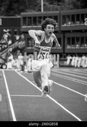 Finale de la coupe européenne d'argent en athlétisme 1987-06-27 à Göteborg Christo Markov Bulgarie remporte le triple saut sur 17,31m Banque D'Images