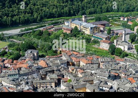 petite vue sur la ville, varallo sesia, italie Banque D'Images