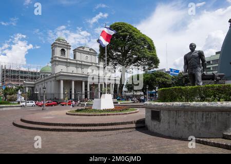 Place et cathédrale de San José, capitale du Costa Rica Banque D'Images