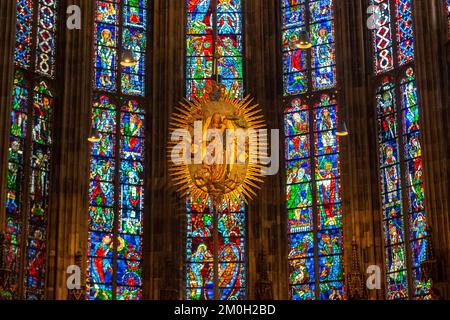 Splendide intérieur dans le site classé au patrimoine mondial de l'UNESCO la cathédrale d'Aix-la-Chapelle, Aix-la-Chapelle, Allemagne, Europe Banque D'Images