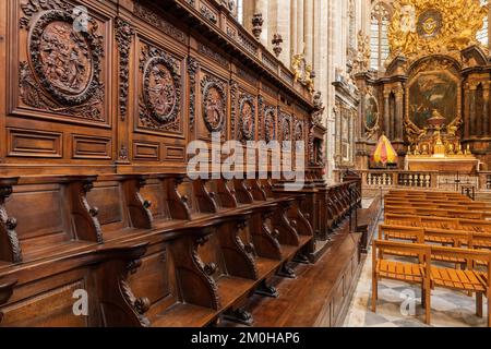 France, Var, Provence verte, Saint Maximin la Sainte Baume, basilique Sainte Marie-Madeleine (entre les 13th et 16th siècles), classée Monument Historique Banque D'Images