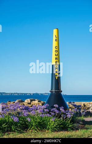 France, Morbihan, Ploemeur, le Couregeant sur le sentier côtier ou le sentier de longue distance GR 34 Banque D'Images
