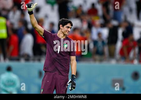 AL RAYYAN, QATAR - DÉCEMBRE 6 : Yassine Bounou, du Maroc, réagit après la série de 16 - coupe du monde de la FIFA, Qatar 2022 match entre le Maroc et l'Espagne au stade de la ville d'éducation sur 6 décembre 2022 à Al Rayyan, Qatar (photo de Pablo Morano/BSR Agency) Banque D'Images