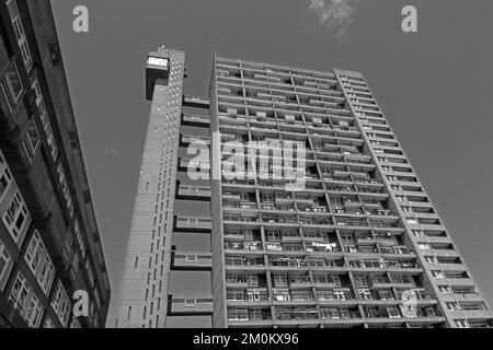 Trellick Tower Block, Cheltenham Estate, Golborne Road, Kensal Green, RBKC (Royal Borough of Kensington and Chelsea), Londres, Angleterre, W10 5PB Banque D'Images