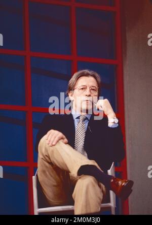 Le journaliste italien Vittorio Feltri au programme de télévision Maurizio Costanzo Show, Rome, Italie 1994 Banque D'Images