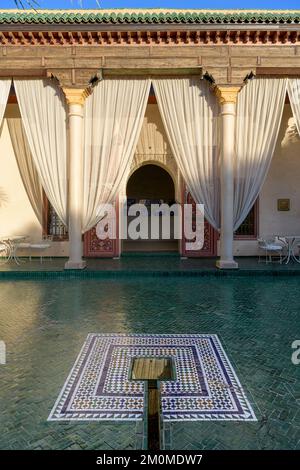 Le jardin secret de Marrakech. Deux jardins reliés l'un est rempli de plantes exotiques et le second est un jardin islamique. Banque D'Images