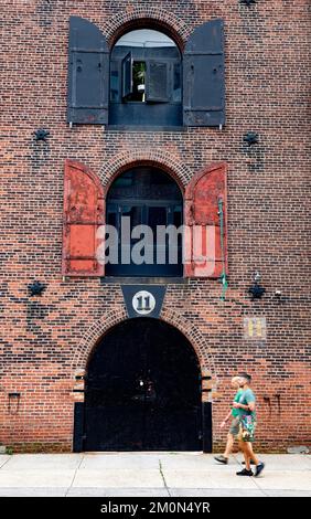 NEW YORK - entrepôts dans le quartier industriel de Red Hook, Brooklyn, New York Banque D'Images