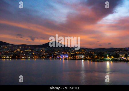Port de Kusadasi en Turquie à Sunrise Banque D'Images
