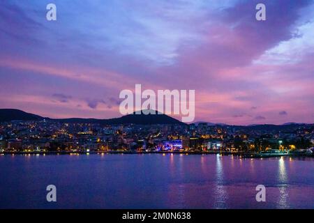 Port de Kusadasi en Turquie à Sunrise Banque D'Images