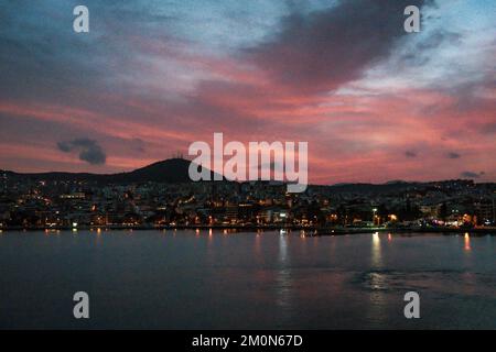 Port de Kusadasi en Turquie à Sunrise Banque D'Images