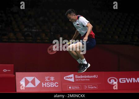 Bangkok, Thaïlande. 07th décembre 2022. Lu Guang zu de Chine vu en action lors de la Single de Badminton pour hommes dans les finales du Tour mondial BTW HSBC 2022 au Stade Nimibutr. Viktor Axlsen a remporté le prix de lu Guang zu 2-0 (21-13, 21-11). Crédit : SOPA Images Limited/Alamy Live News Banque D'Images