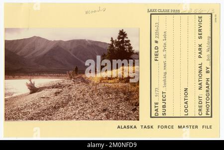 Vue vers l'ouest sur Twin Lake. Photographies du Groupe de travail de l'Alaska Banque D'Images