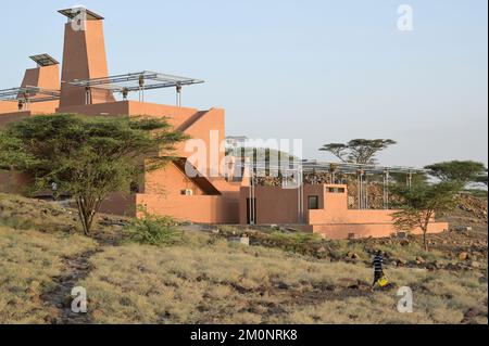 KENYA, Turkana, IT Campus de Loropio, Initiative Learning Lions, l'éducation numérique pour l'Afrique éloignée initié par le Prince Ludwig de Bavière, architecte du campus: Francis Kéré Banque D'Images